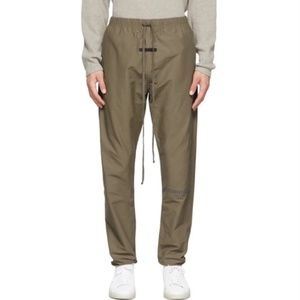 ESSENTIALS (FEAR OF GOD) TRACK PANTS